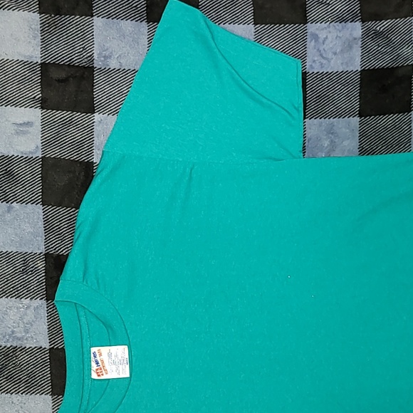 Vintage. Made in USA. NEVER-WORN. Hanes Heavyweight. Single-stitch. Large - Picture 6 of 13